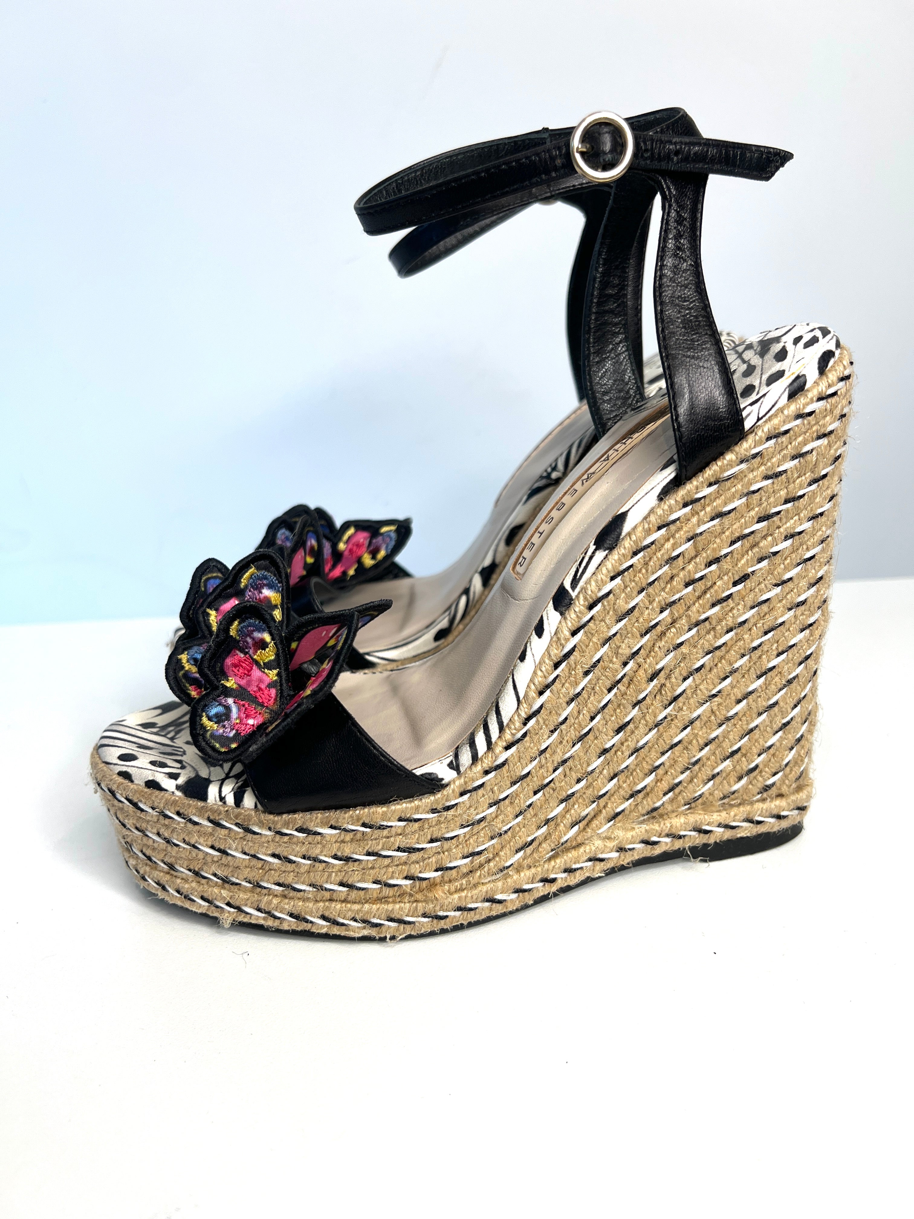 043B5880-B2FC-4A54-AAD5-6B638EDF1D5E