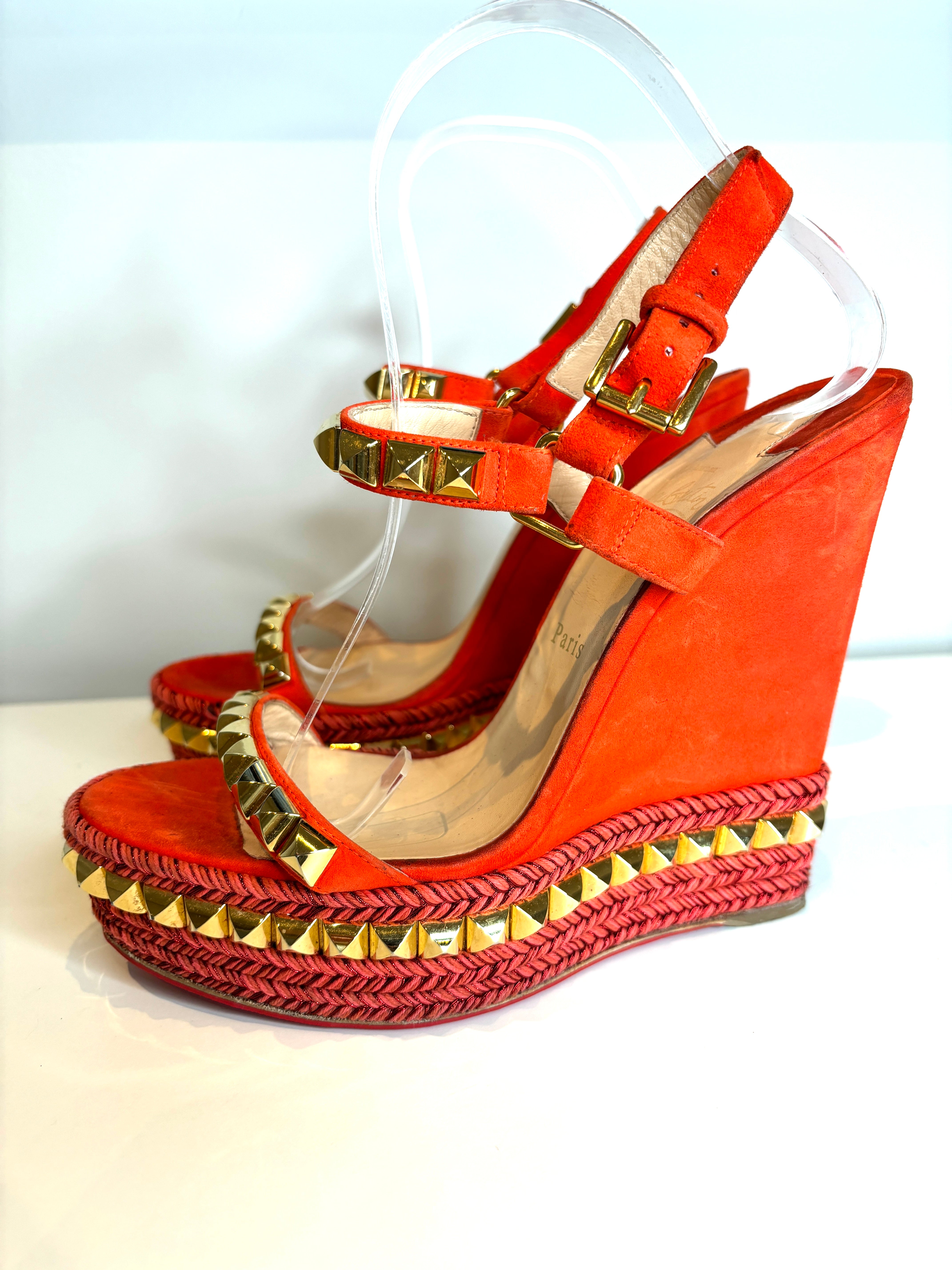 205306A6-1123-4A27-A6B6-A9A1569C05B1