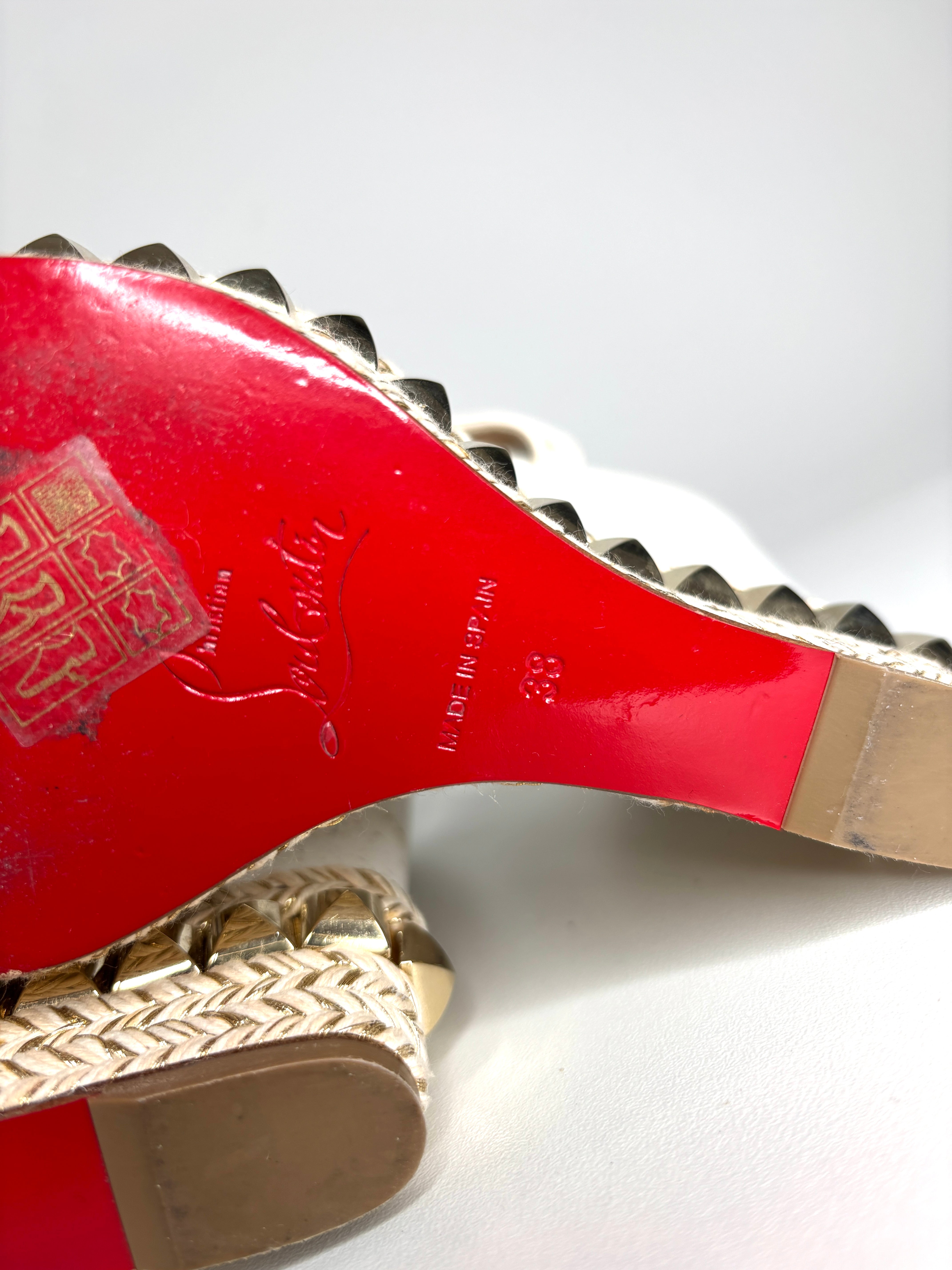 353E68E5-4917-463D-92E1-5EA4401AA25B