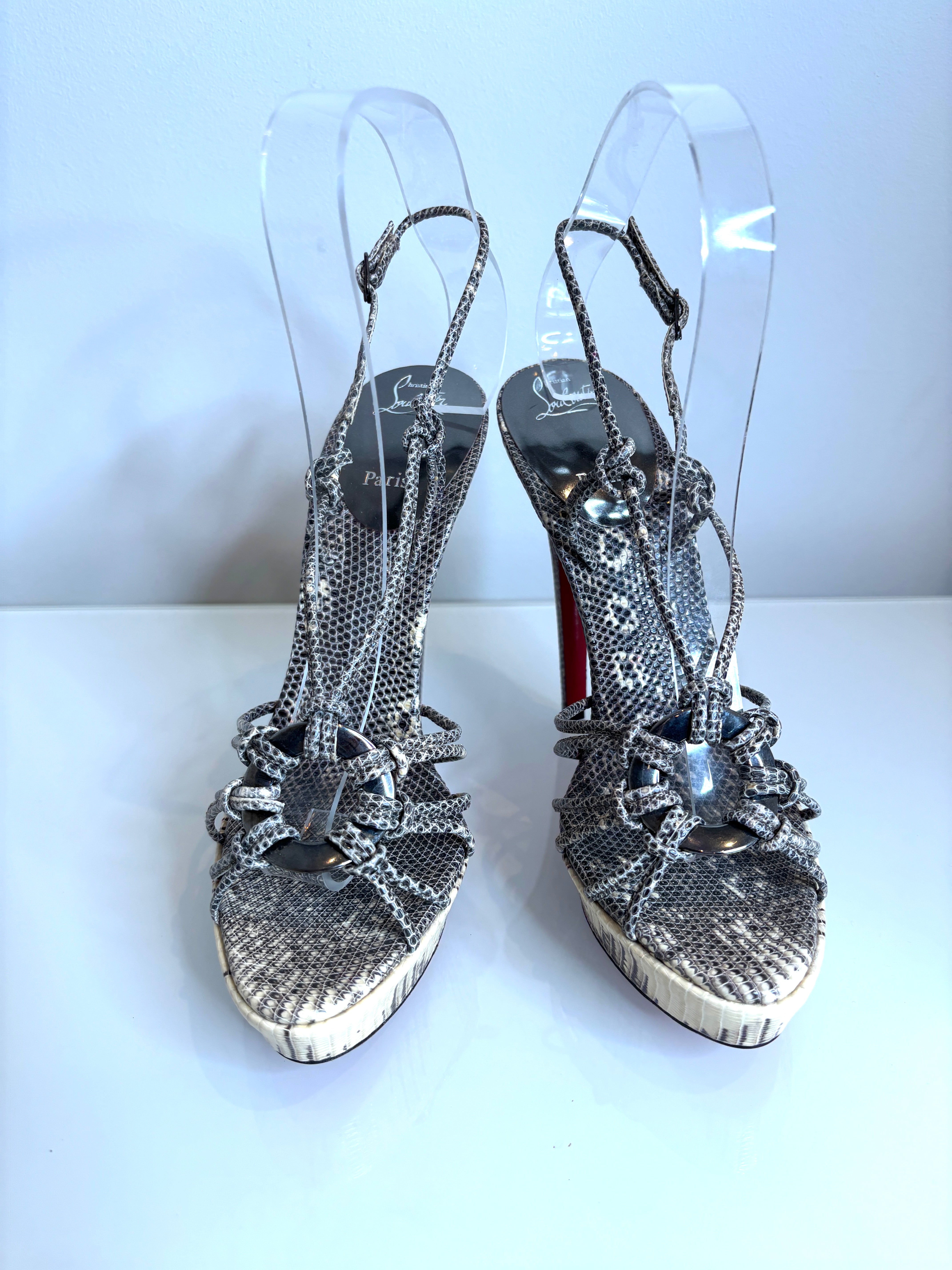 5529688A-1E57-4729-A7C9-F961DE8023C1