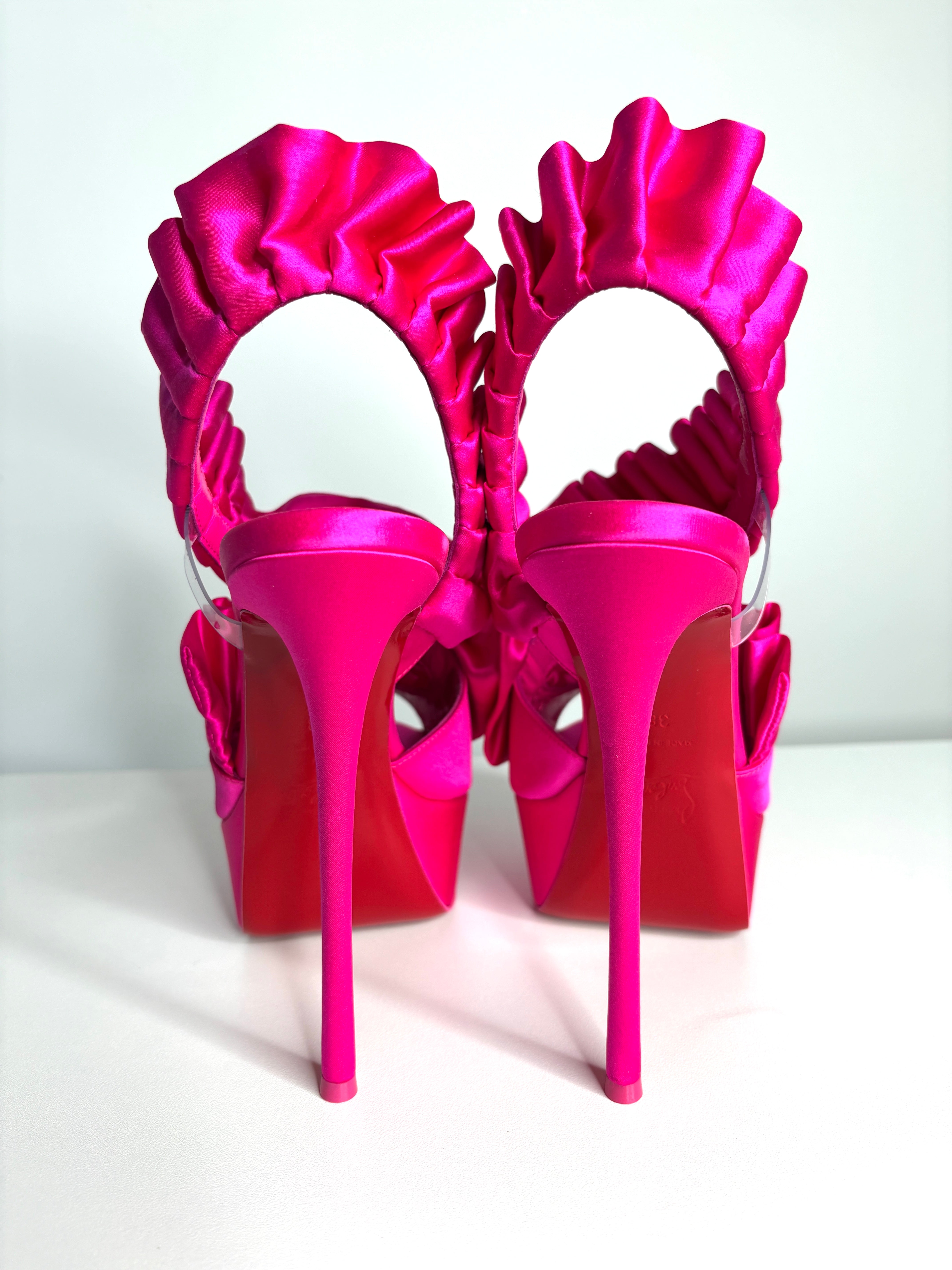 6480139F-952C-41D6-A56B-6C8FD644BF7B