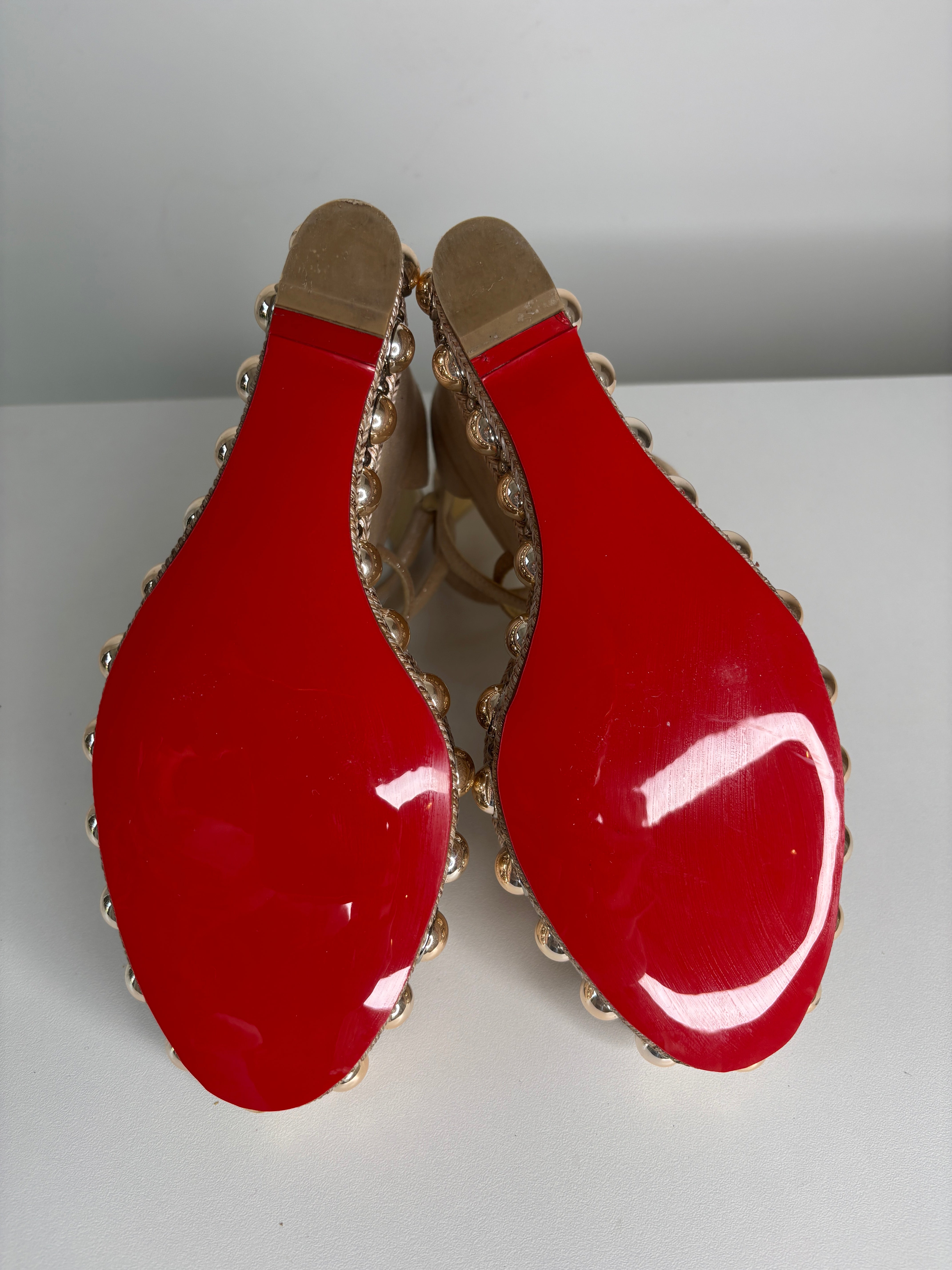 75524898-EF99-4D80-AE24-21C2280901A3