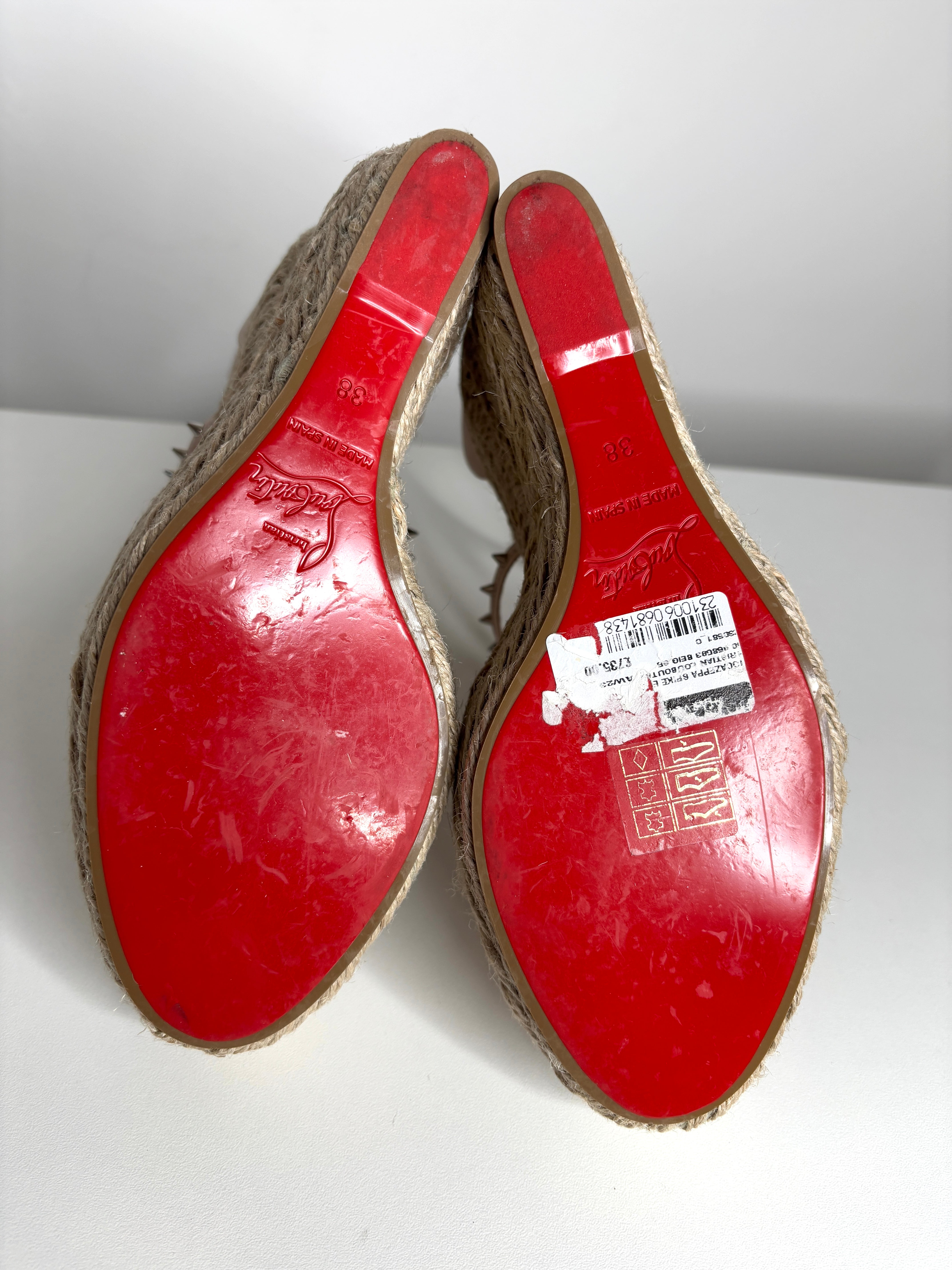 7BC9FE65-7C0E-4DC7-A193-BF4058CCA9F3