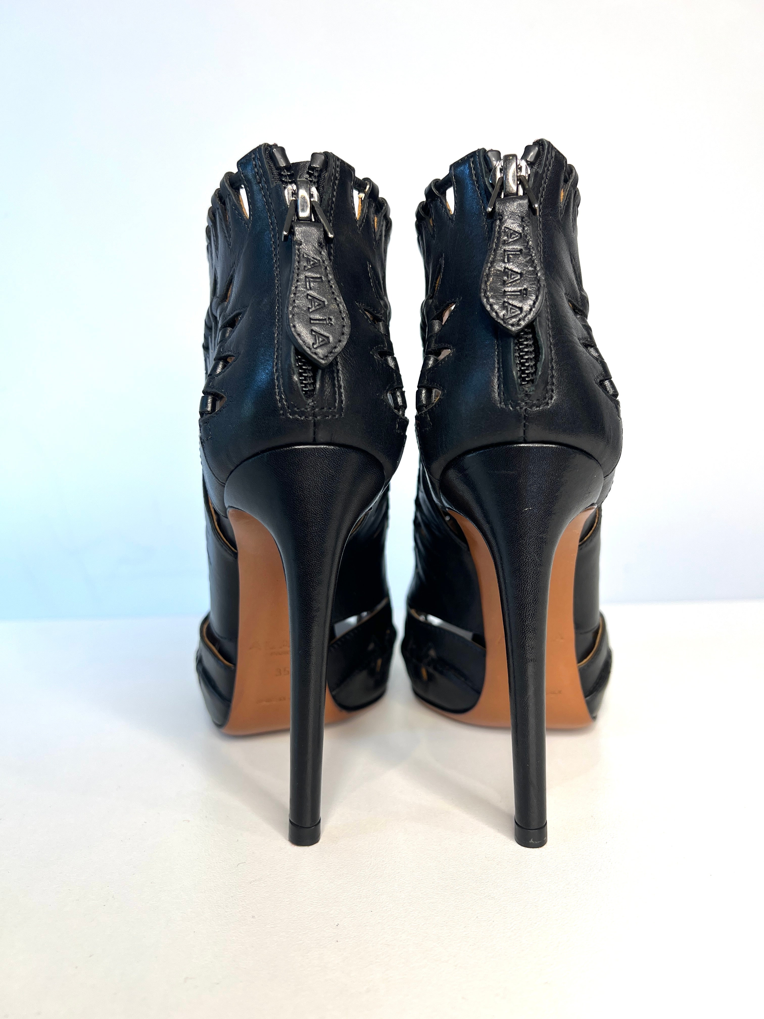 84358B4D-0AE7-452F-8718-BC16BC84DE51