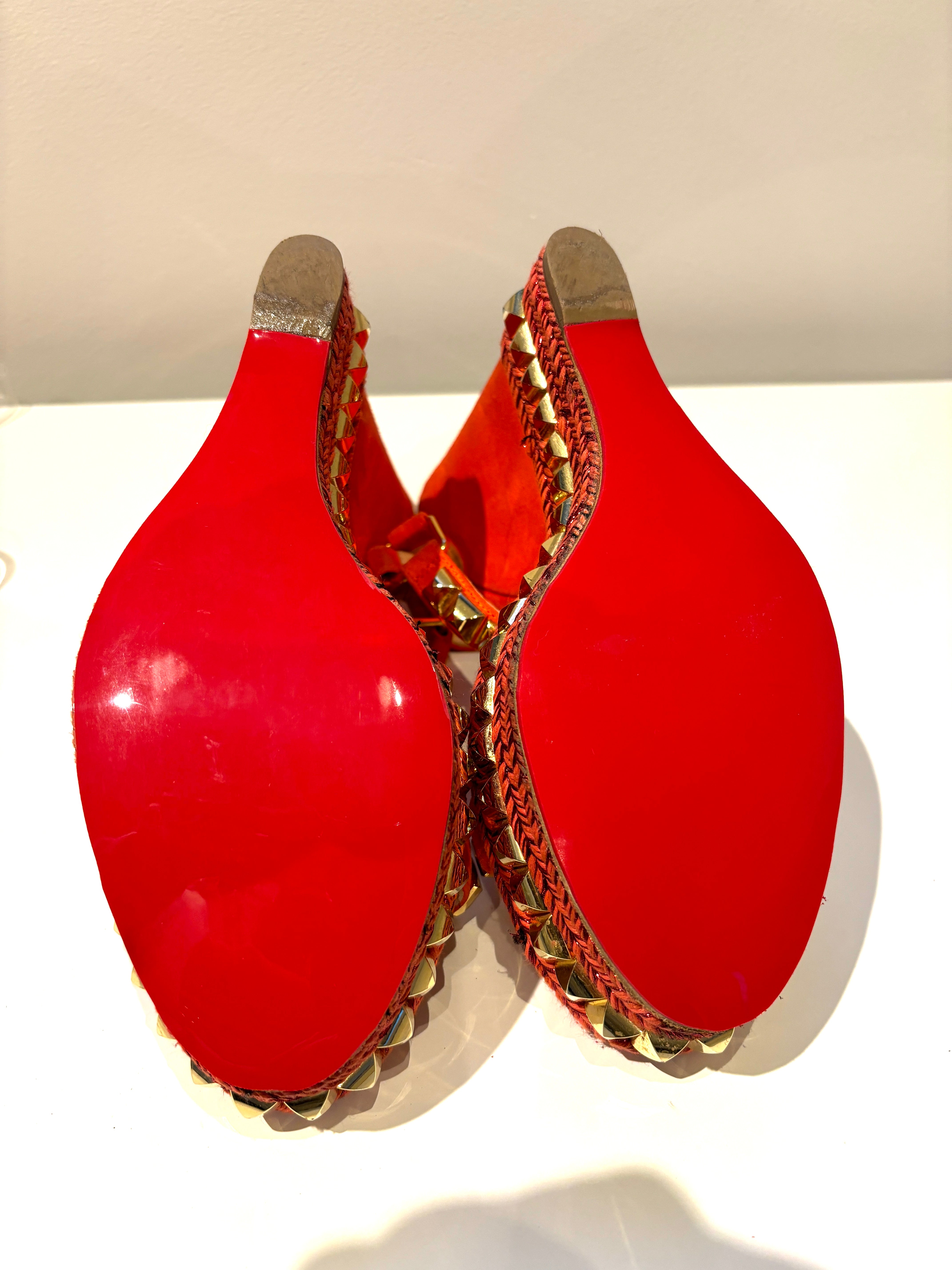 92E42590-FD04-4808-B3C8-10B49D41D25D