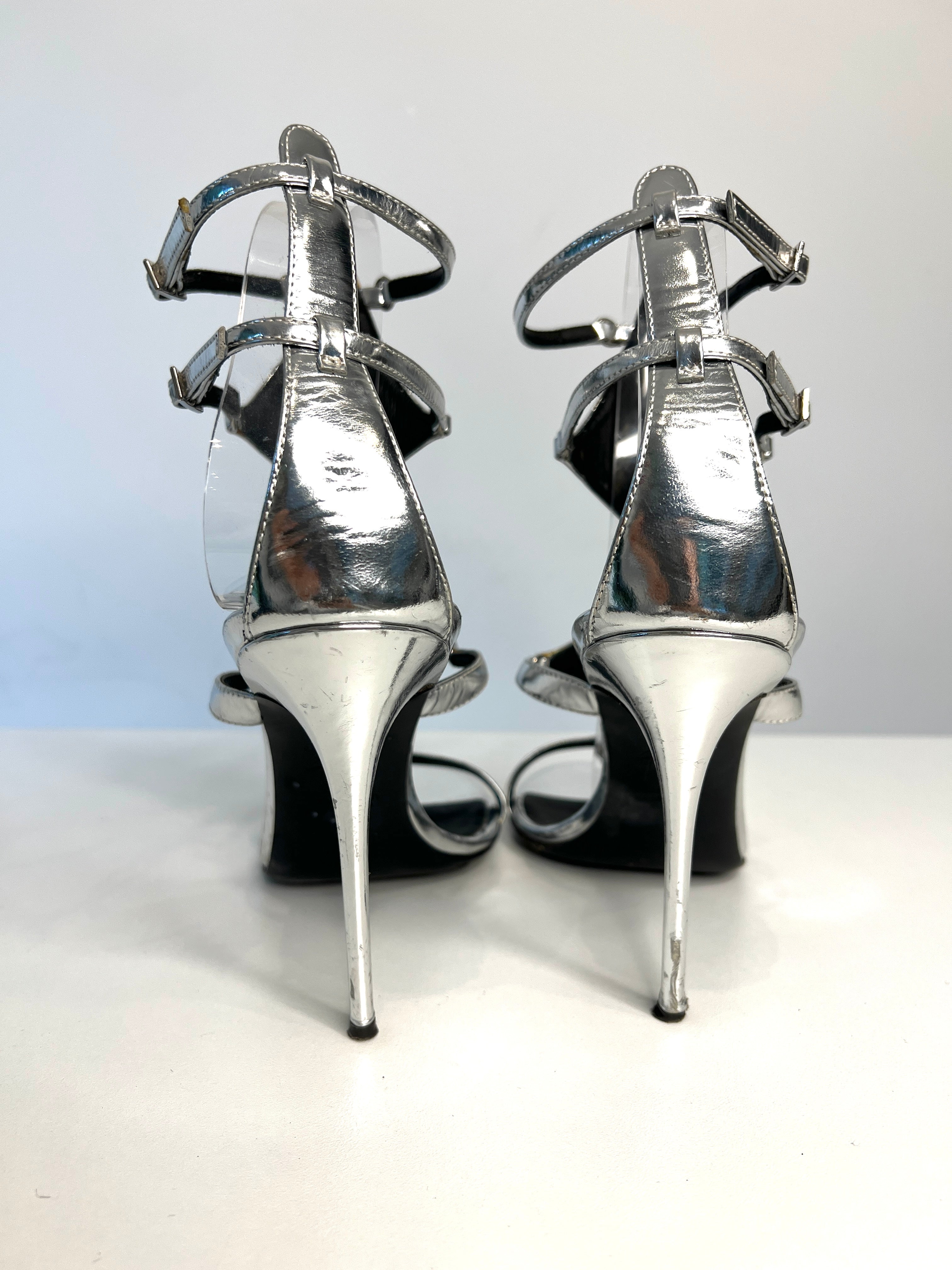 CBD429AB-D6DF-4397-B099-597EF0DEC79B