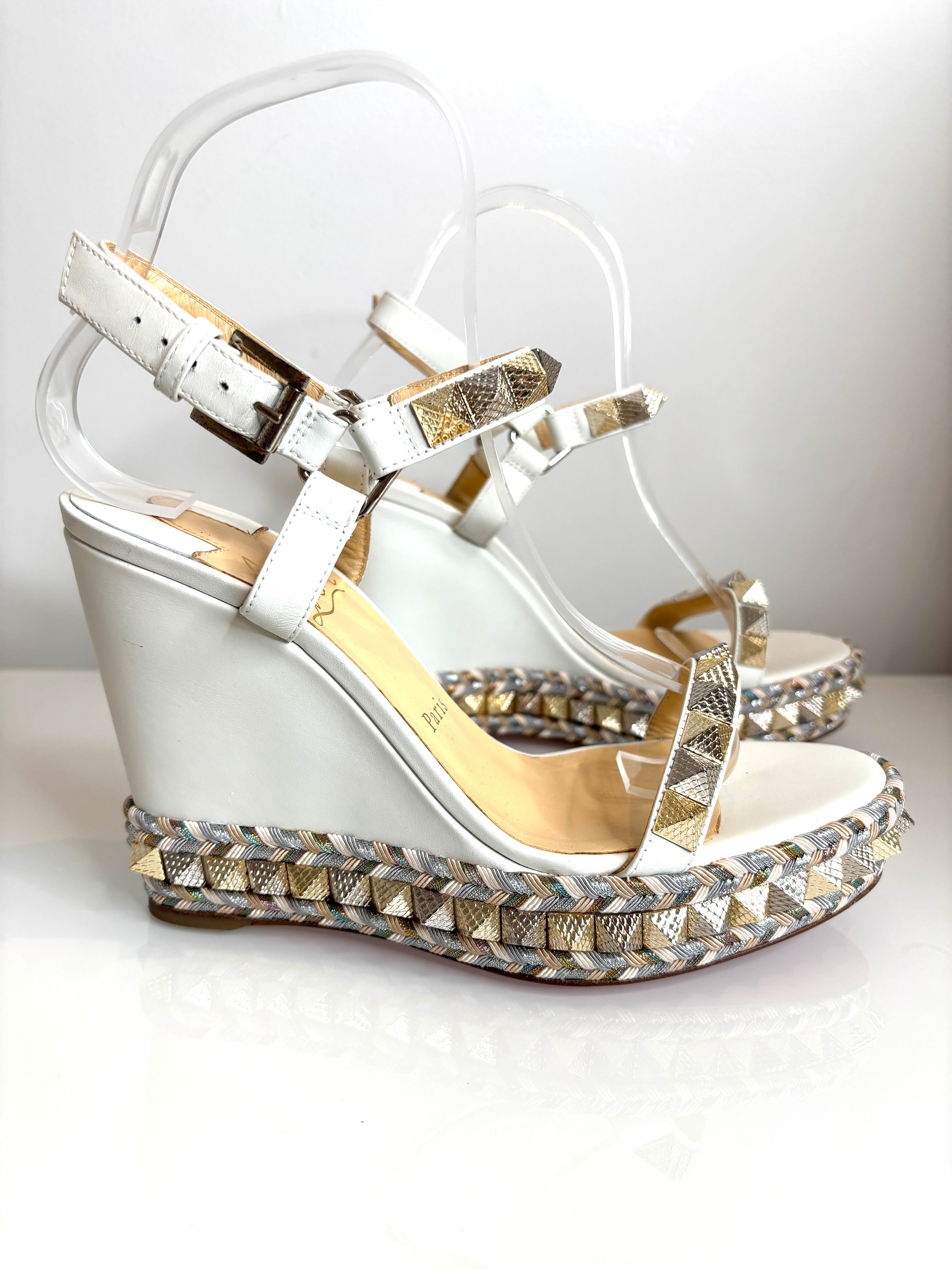 F1AE6599-F420-4C46-B250-466CB9690293